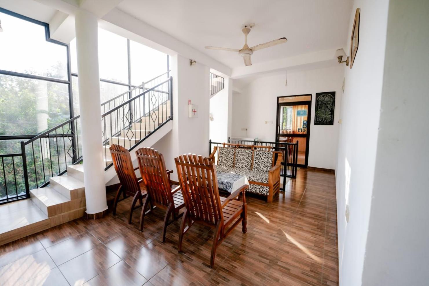 Suwani Pinnawala Homestay מראה חיצוני תמונה