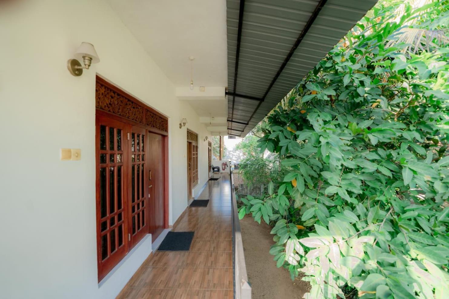 Suwani Pinnawala Homestay מראה חיצוני תמונה