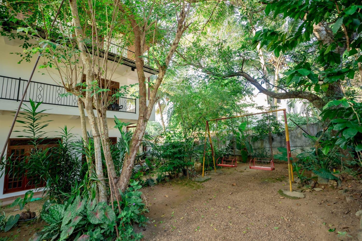 Suwani Pinnawala Homestay מראה חיצוני תמונה